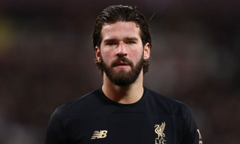 Drama voor Liverpool-keeper Alisson Becker: vader overleden na duik in meer Afbeelding: Drama voor Liverpool-keeper Alisson Becker: vader overleden na duik in meer