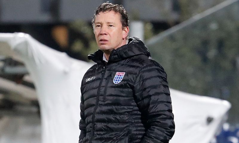 Echteld praat zijn mond voorbij na debuut én afscheid als PEC Zwolle-trainer Afbeelding: Echteld praat zijn mond voorbij na debuut én afscheid als PEC Zwolle-trainer
