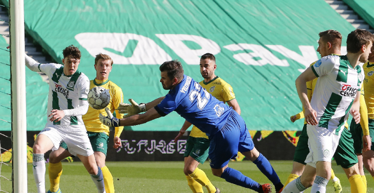Velthuizen houdt het slechts twintig minuten vol bij rentree in Eredivisie