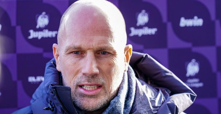 'Clement denkt aan opvallende zet na uitvallen van Dost bij Club Brugge'