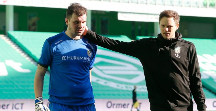 Van Hooijdonk vol verbazing: 'Dit kan toch niet: het zijn vijftien kilo's te veel'