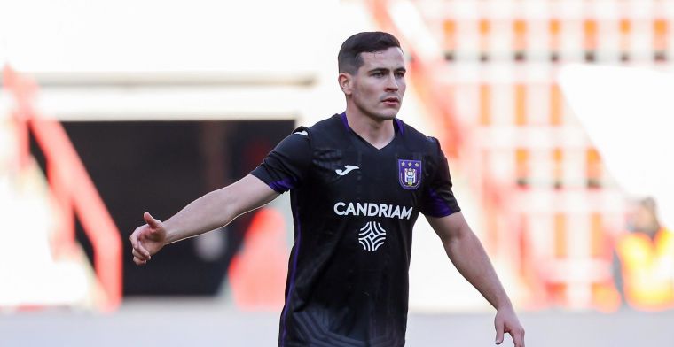 Kompany vol lof bij Anderlecht: “Hij maakt iedereen rondom hem beter