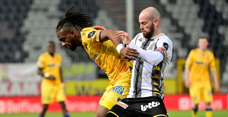 Duel tussen Charleroi en STVV levert geen winnaar op