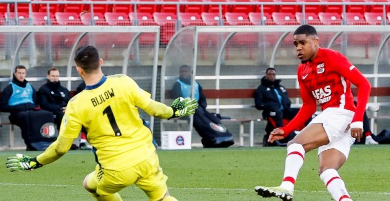 'Hoofdpijndossier voor Feyenoord: doelman Bijlow is wederom niet fit'
