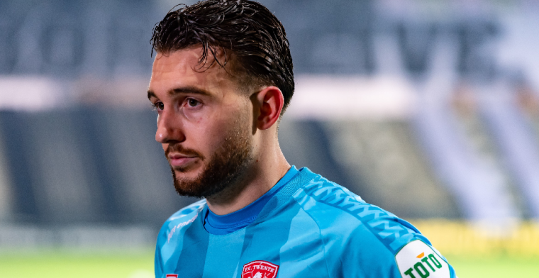 Schmidt lacht na vraag over PSV-transfer: Geen commentaar