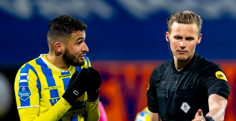 Van Egmond erkent arbitrale blunder: 'Een punt waar wij ook tegenaan lopen'