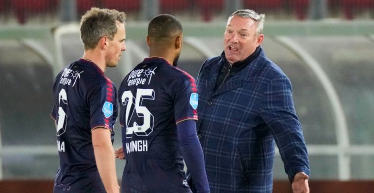 AZ 'genot om naar te kijken': 'Weet niet met welk gevoel Jans naar Alkmaar kwam..'