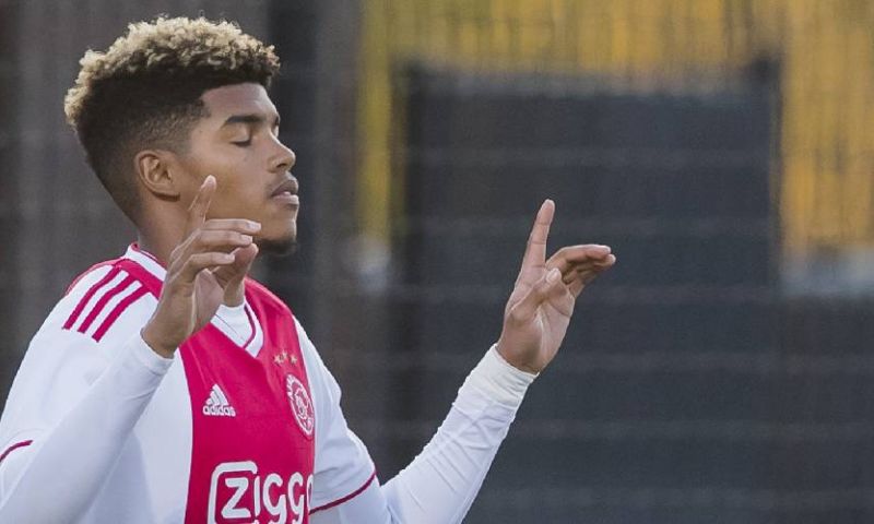 Berusting bij Ajax-talent na slechtnieuwsgesprek: 'Ik was mentaal leeggezogen' Afbeelding: Berusting bij Ajax-talent na slechtnieuwsgesprek: 'Ik was mentaal leeggezogen'