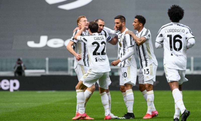 Juventus maakt geen fout tegen Genoa en houdt aansluiting met AC Milan Afbeelding: Juventus maakt geen fout tegen Genoa en houdt aansluiting met AC Milan