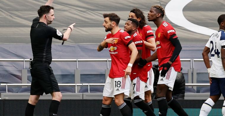 Man United neemt na dubieuze VAR-interventie revanche op Spurs en Mourinho