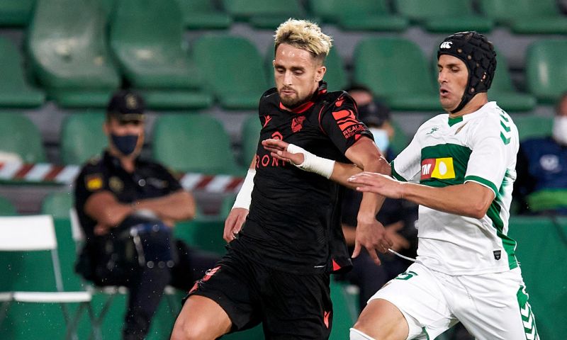 Januzaj beleefde historische match in Mestalla en duikt in top-tien bij Sociedad Afbeelding: Januzaj beleefde historische match in Mestalla en duikt in top-tien bij Sociedad