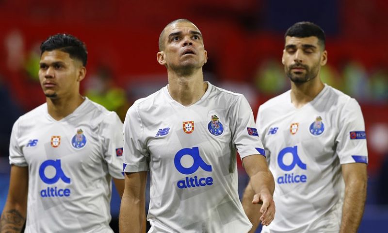 Meer tegenstand uit Duitsland en Portugal: 'We kijken naar clubs zoals Ajax' Afbeelding: Meer tegenstand uit Duitsland en Portugal: 'We kijken naar clubs zoals Ajax'