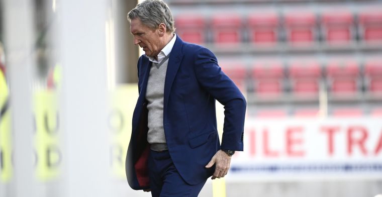 Dury spreekt duidelijke taal na pak slaag: “Geen vakantie nu en geen excuses”