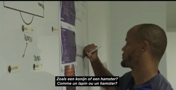 LOL! Eerste onderhandeling van trainer Kompany ging over ... een huisdier
