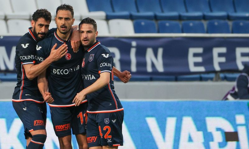 Chadli is van goudwaarde in zespuntenwedstrijd: gelijkmaker leidt tot overwinning Afbeelding: Chadli is van goudwaarde in zespuntenwedstrijd: gelijkmaker leidt tot overwinning