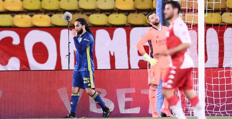 Denayer moet het veld verlaten in kraker bij Monaco: Ja, hij heeft een blessure