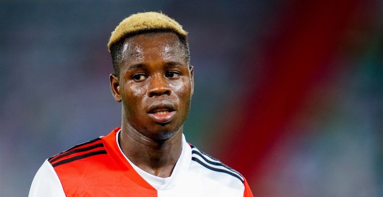 Winteraanwinst (18) van Feyenoord krijgt slecht nieuws en moet maanden toekijken