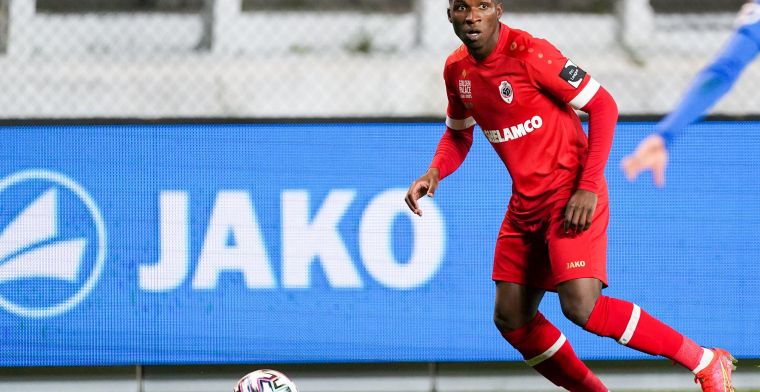 Revelatie Hongla: Messi kwam gewoon met me praten...