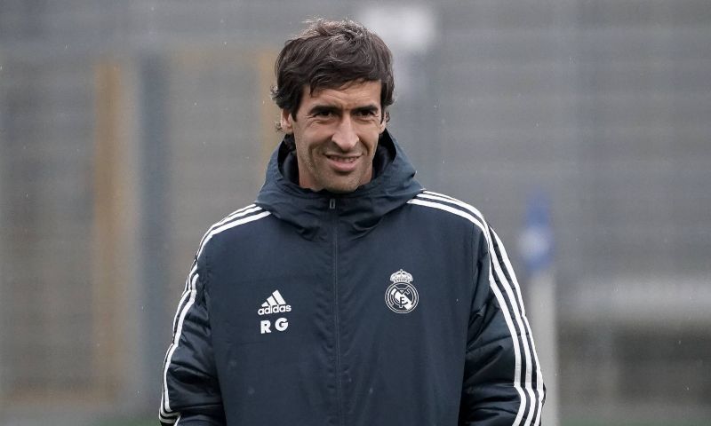 'Real-legende in beeld als nieuwe trainer van Eintracht Frankfurt' Afbeelding: 'Real-legende in beeld als nieuwe trainer van Eintracht Frankfurt'