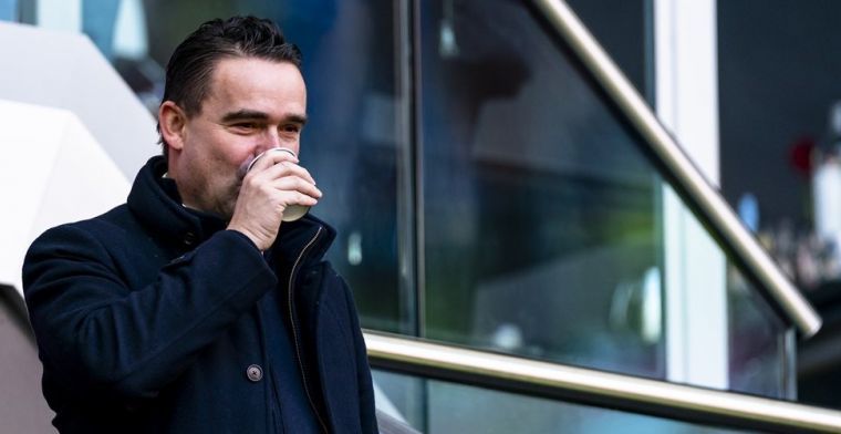 Overmars aan de koffie: Ajax-directeur is gespot in Denemarken