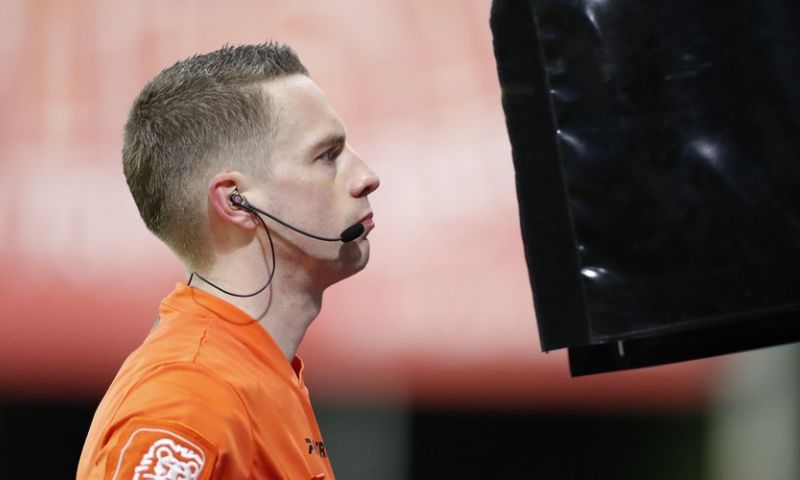 Belgische topwedstrijd begint later: VAR is de wedstrijd vergeten Afbeelding: Belgische topwedstrijd begint later: VAR is de wedstrijd vergeten