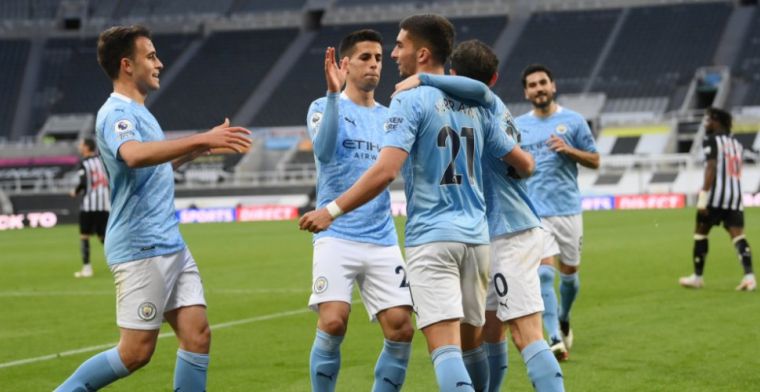 Man City wint van Newcastle na spektakelstuk met zeven goals, hoofdrol Torres