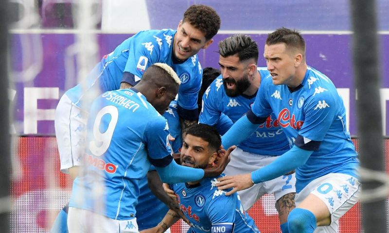 Napoli duwt Juventus weer kopje onder en staat op Champions League-drempel Afbeelding: Napoli duwt Juventus weer kopje onder en staat op Champions League-drempel
