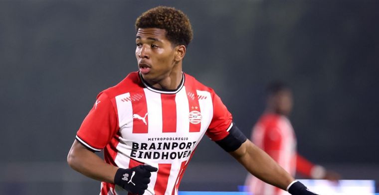 'Volop Eredivisie-interesse in PSV-back: debuut in hoofdmacht lonkt zondag'