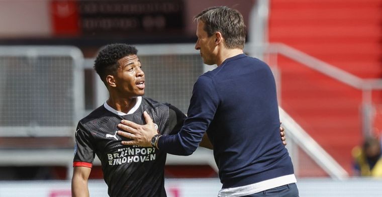 Nieuw PSV-contract in de maak ondanks Eredivisie-interesse: 'Moet goed komen'
