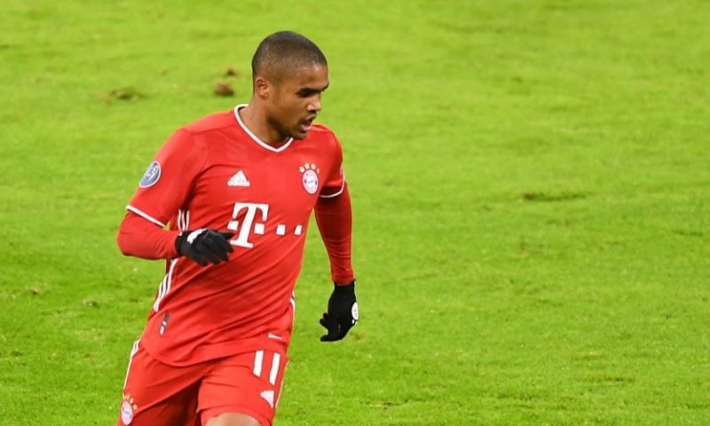 'Snelheidsduivel Douglas Costa maakt cirkel rond en verlaat Europa na elf jaar' Afbeelding: 'Snelheidsduivel Douglas Costa maakt cirkel rond en verlaat Europa na elf jaar'
