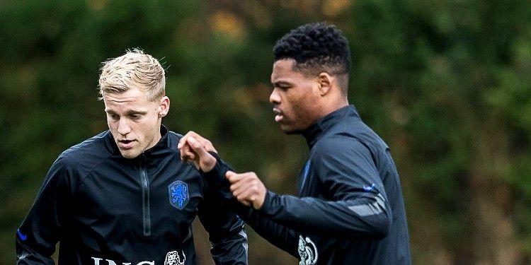 Oranje-spelers 'balen' na uitvallen Van de Beek: 'Het is een groot gemis'
