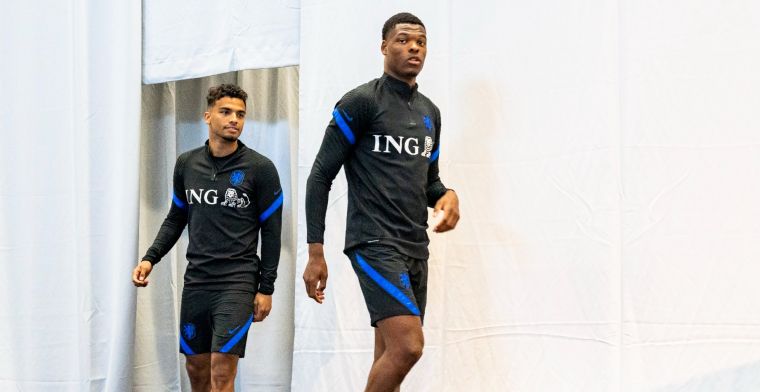 Kuyt adviseert Oranje-duo in nieuwe rol: 'Heel veel moeite in eerste wedstrijd'