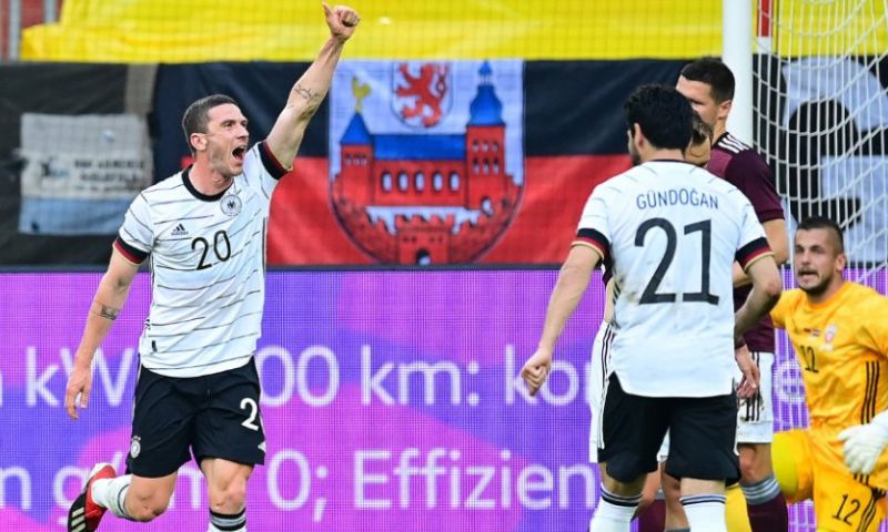 Gosens, van Dordrecht naar Die Mannschaft: 'Hij scheurt bijna uit zijn shirt' Afbeelding: Gosens, van Dordrecht naar Die Mannschaft: 'Hij scheurt bijna uit zijn shirt'
