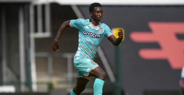 OFFICIEEL: Union vindt nieuwe verdediger bij Sporting Charleroi