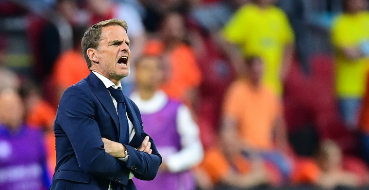 De Boer legt basisplek De Ligt en tribuneplek duo uit: 'Ik had geen reden'
