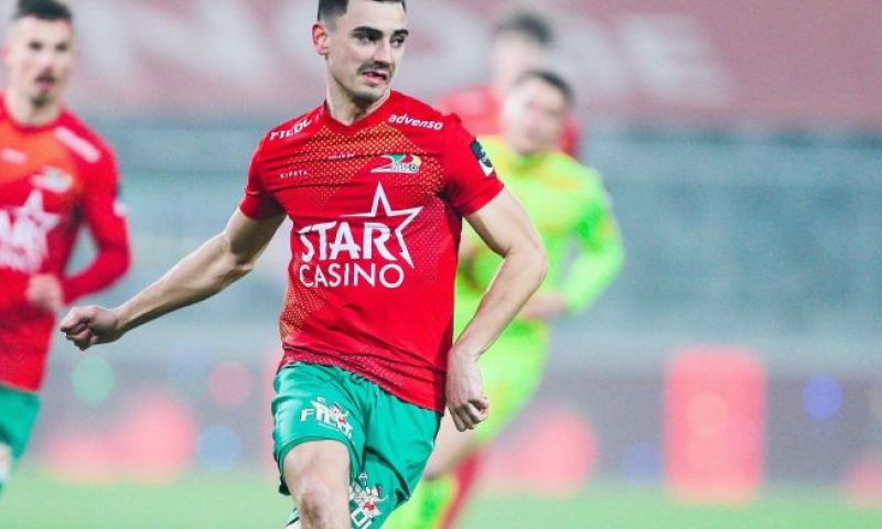 OFFICIEEL: Antwerp pakt opnieuw uit en haalt Bataille weg bij KV Oostende Afbeelding: OFFICIEEL: Antwerp pakt opnieuw uit en haalt Bataille weg bij KV Oostende