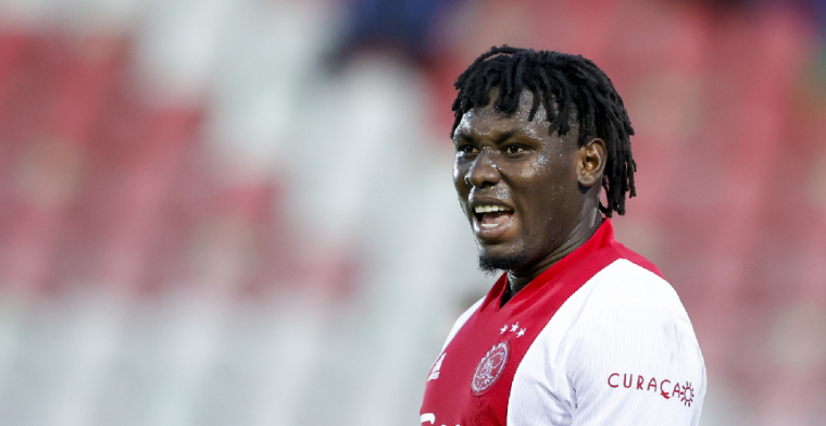 Verhaal achter Traoré-vertrek bij Ajax: 'De trainer vindt hem de ideale spits'