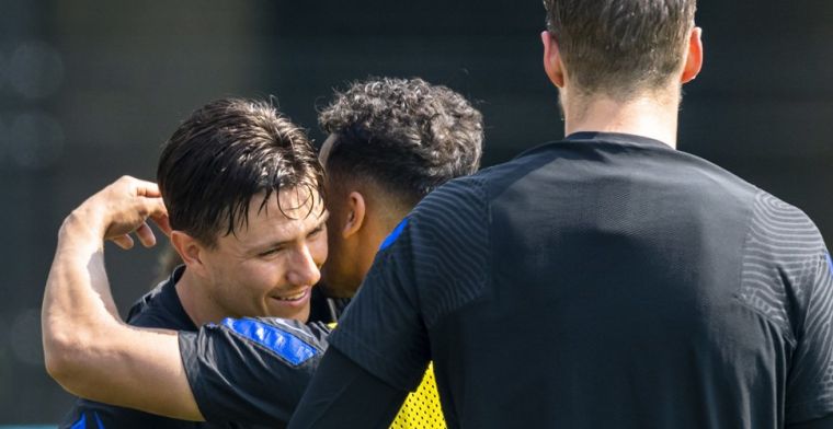 'Alle seinen staan op groen, zaakwaarnemer zegt: Ajax beter voor Berghuis'
