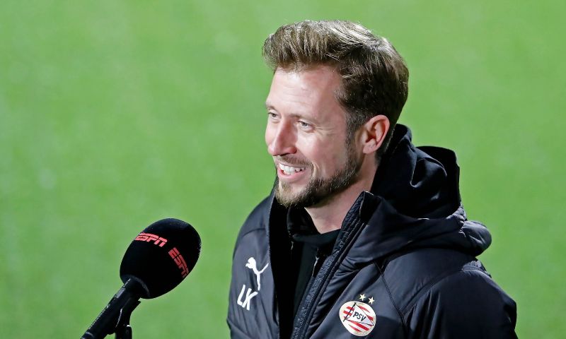 Wijziging in technische staf PSV: assistent van Schmidt vertrekt uit Eindhoven Afbeelding: Wijziging in technische staf PSV: assistent van Schmidt vertrekt uit Eindhoven