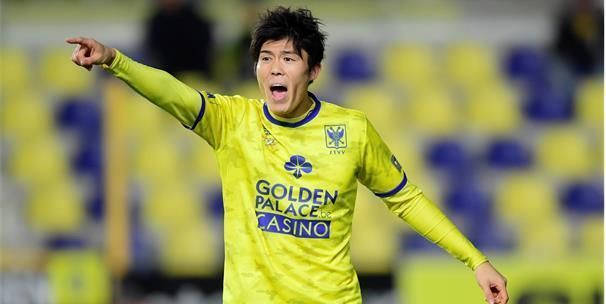 UPDATE: 'Tottenham nadert deal rond Tomiyasu (ex-STVV), vette som én bonussen'