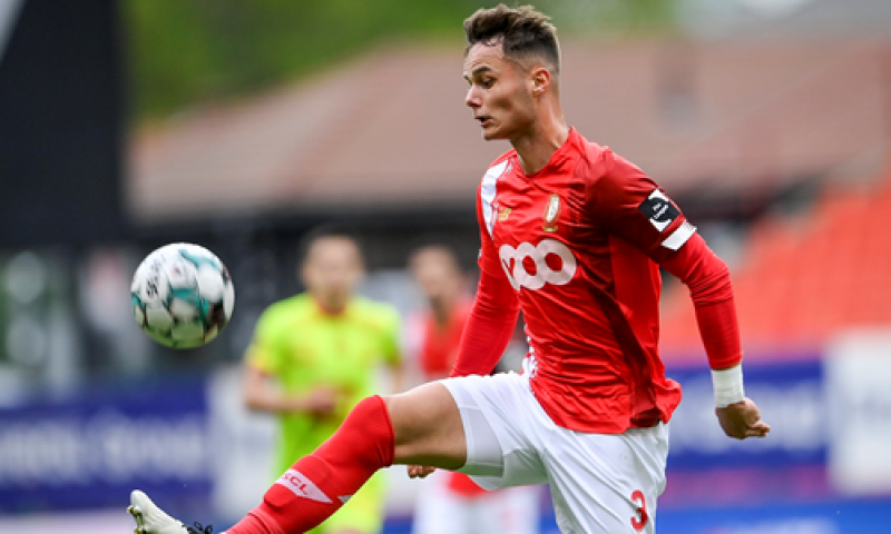'Inter leent Vanheusden meteen uit, Spezia de grote favoriet voor ex-Standardman' Afbeelding: 'Inter leent Vanheusden meteen uit, Spezia de grote favoriet voor ex-Standardman'