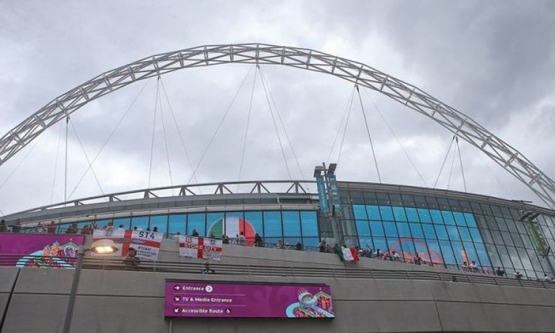 '5000 Engelse-supporters drongen Wembley illegaal binnen bij EK-finale'