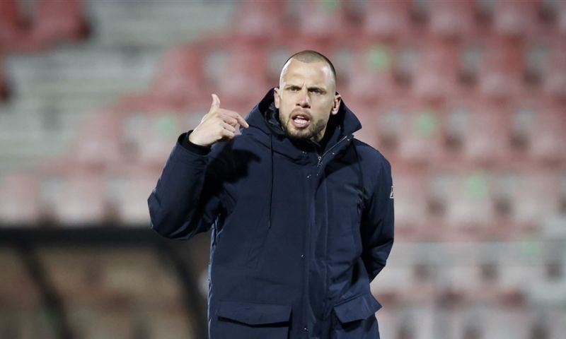 Heitinga krijgt de kans bij Jong Ajax: 'Ik heb de werkwijze van Ten Hag gezien' Afbeelding: Heitinga krijgt de kans bij Jong Ajax: 'Ik heb de werkwijze van Ten Hag gezien'