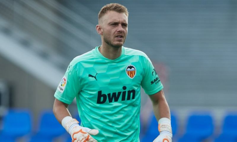 Tegenvaller voor Cillessen: 'enkele weken uitgeschakeld' na volgende blessure Afbeelding: Tegenvaller voor Cillessen: 'enkele weken uitgeschakeld' na volgende blessure