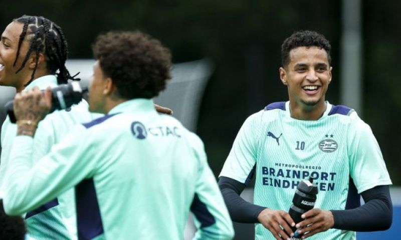 'Momenteel geen concrete ontwikkelingen rondom vertrek van Ihattaren bij PSV' Afbeelding: 'Momenteel geen concrete ontwikkelingen rondom vertrek van Ihattaren bij PSV'