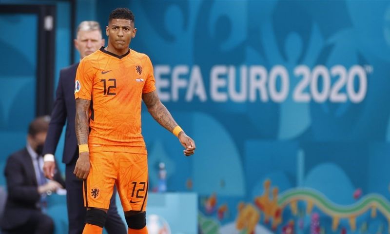 'Van Aanholt nu wel akkoord met Galatasaray over driejarige verbintenis' Afbeelding: 'Van Aanholt nu wel akkoord met Galatasaray over driejarige verbintenis'