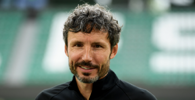 Van Bommel incasseert vierde nederlaag op rij: Monaco verslaat Wolfsburg