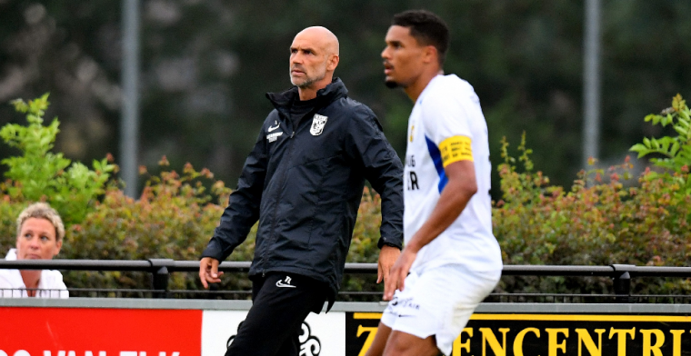 Vitesse worstelt in voorbereiding: 'Tannane niet op niveau dat hij kan helpen'