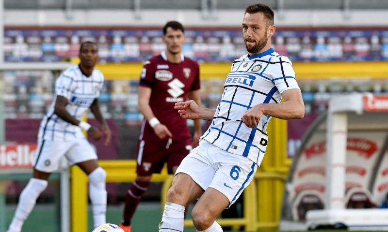 Wild gerucht uit Italië: Raiolo praat in Premier League over transfer De Vrij Afbeelding: Wild gerucht uit Italië: Raiolo praat in Premier League over transfer De Vrij