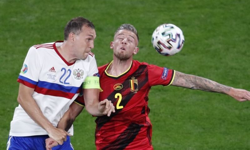 De Boer raadt Qatar-transfer aan: 'Hij kan zijn niveau daar behouden' Afbeelding: De Boer raadt Qatar-transfer aan: 'Hij kan zijn niveau daar behouden'